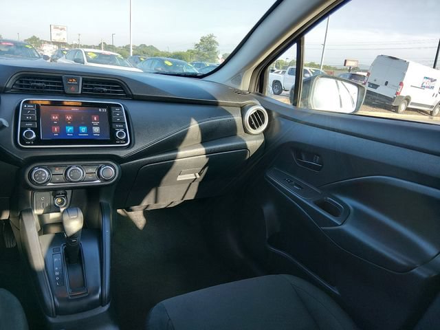 Certified 2024 Nissan Versa S w/ Trunk Package FWD image 11