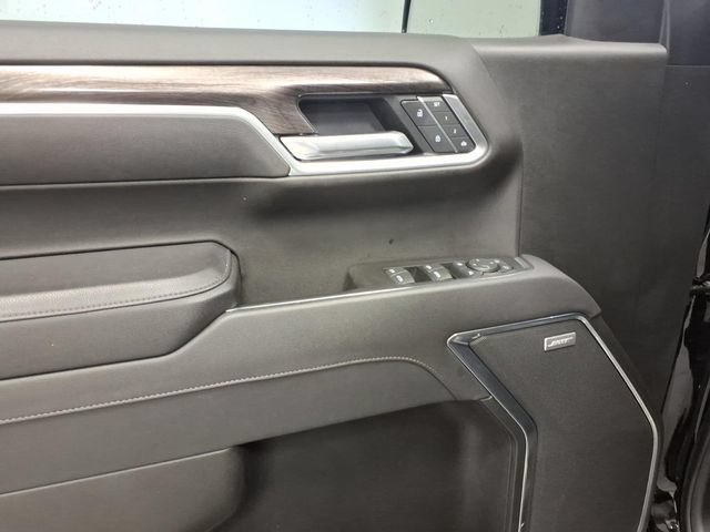 Used 2025 Chevrolet Silverado 1500 LTZ AWD/4WD image 14