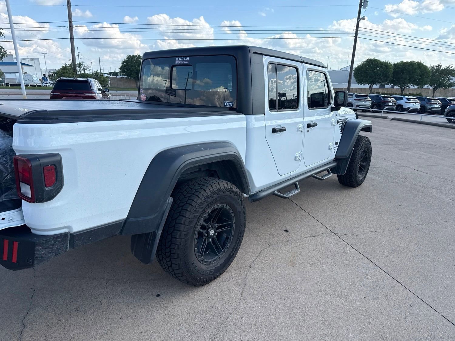 Used 2020 Jeep Gladiator Sport w/ Quick Order Package 24S AWD/4WD image 6