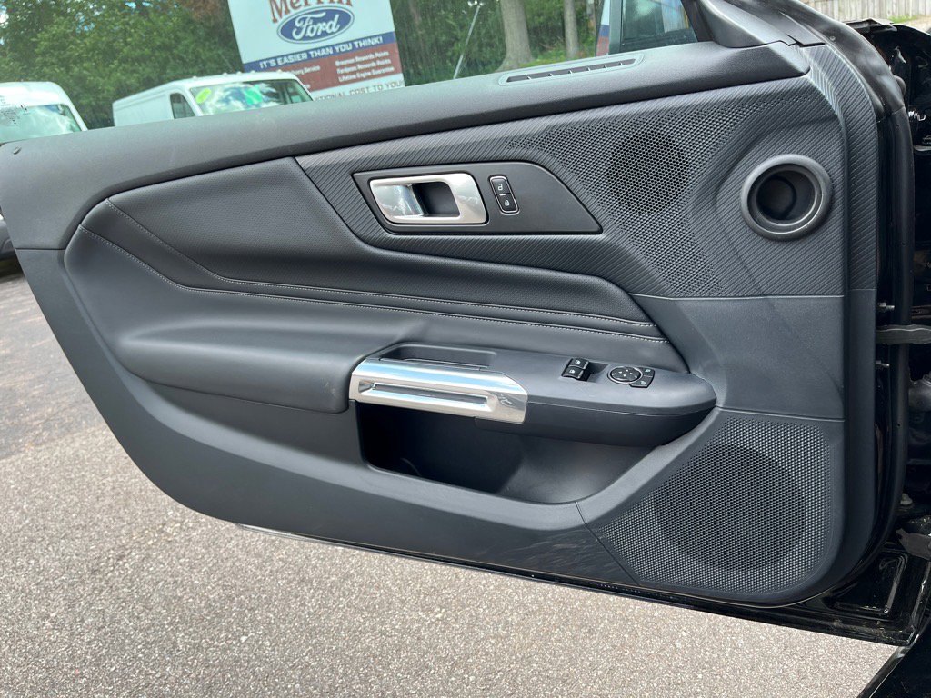 Used 2024 Ford Mustang Premium image 12
