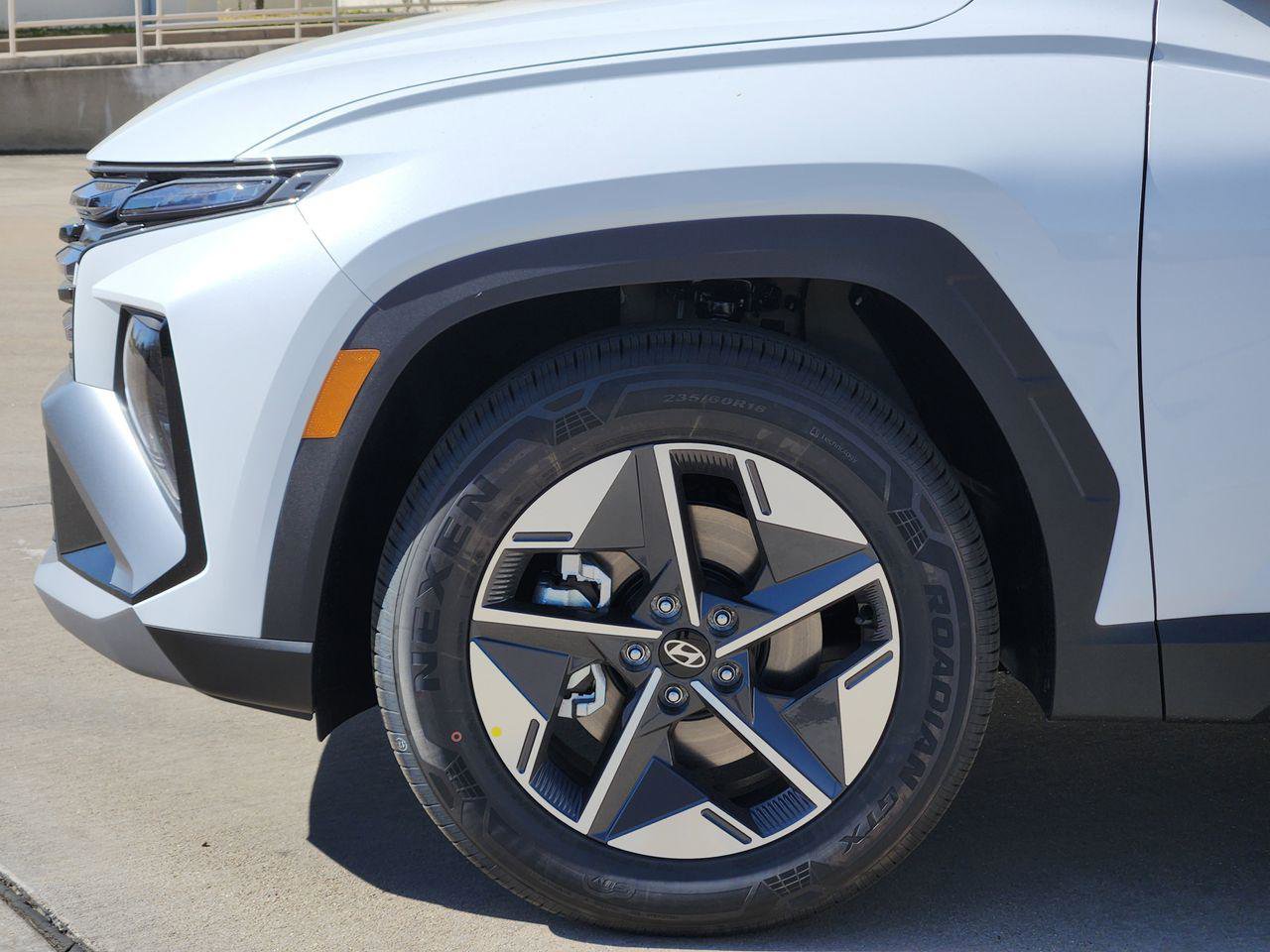 New 2026 Hyundai Tucson SEL FWD image 5