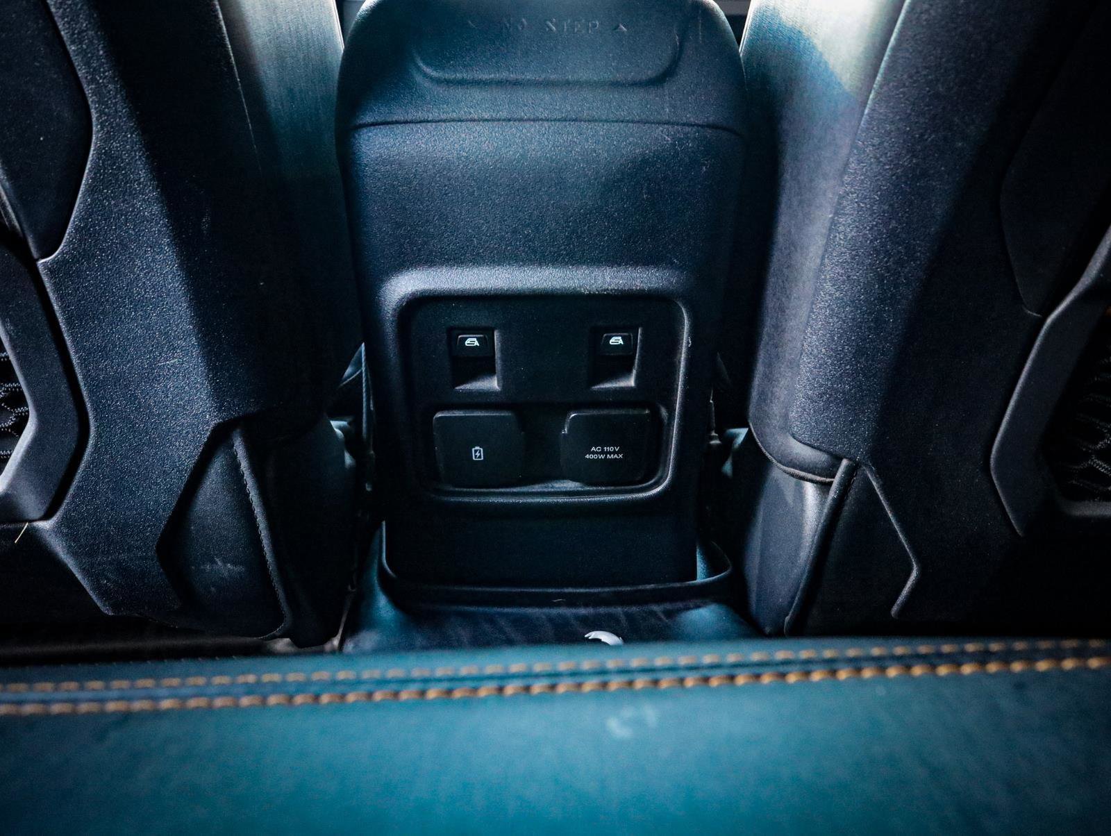 Used 2024 Ford Bronco Badlands image 33