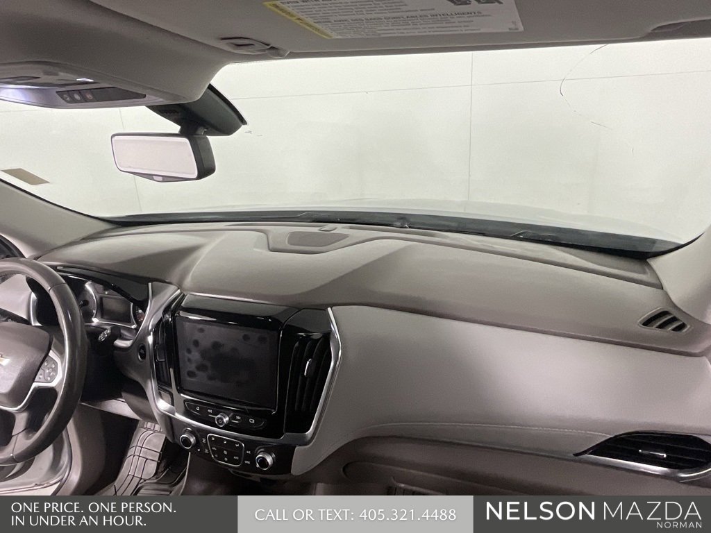 Used 2018 Chevrolet Traverse LT image 32