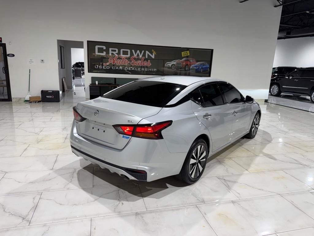 Used 2020 Nissan Altima 2.5 SL FWD image 11