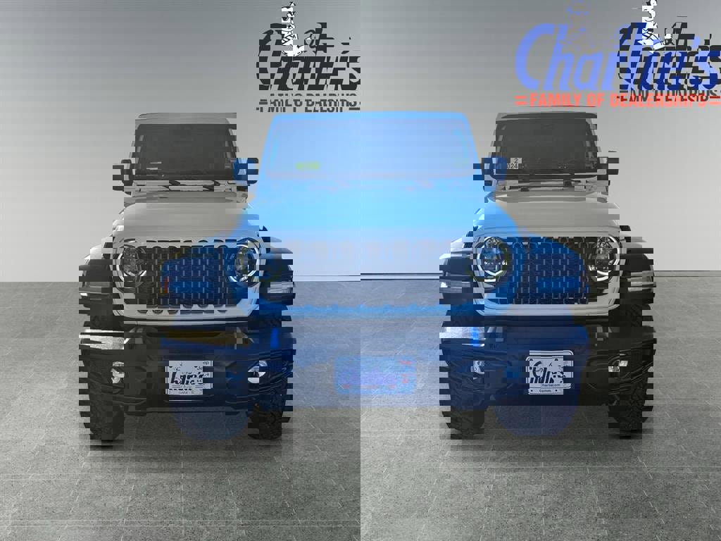 Used 2024 Jeep Wrangler Sport w/ LED Headlamp & Fog Lamp Group image 2