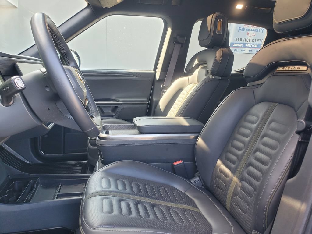 Used 2024 Rivian R1T Adventure Dual AWD/4WD image 5
