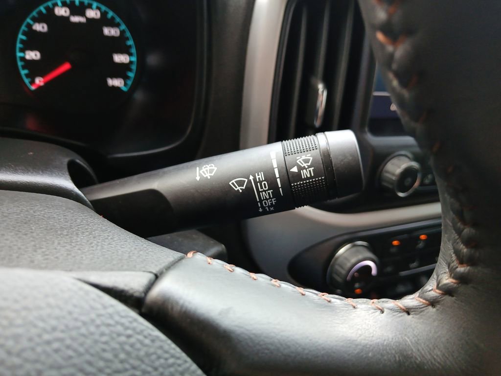 Used 2022 GMC Canyon AT4 image 22