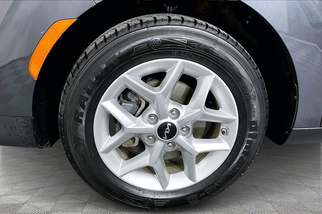 Used 2023 Kia Soul LX w/ LX Technology Package image 33