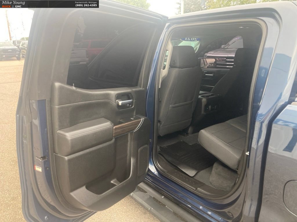 Used 2021 Chevrolet Silverado 1500 RST AWD/4WD image 10