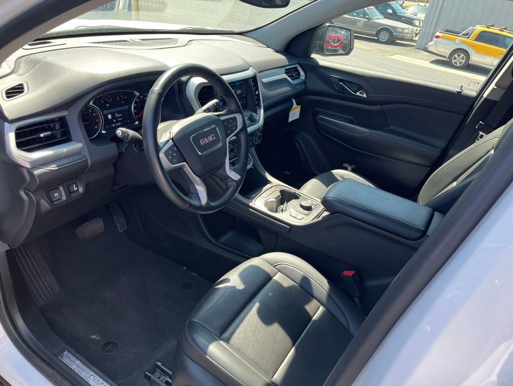 Used 2023 GMC Acadia SLT w/ Elevation Edition FWD image 24