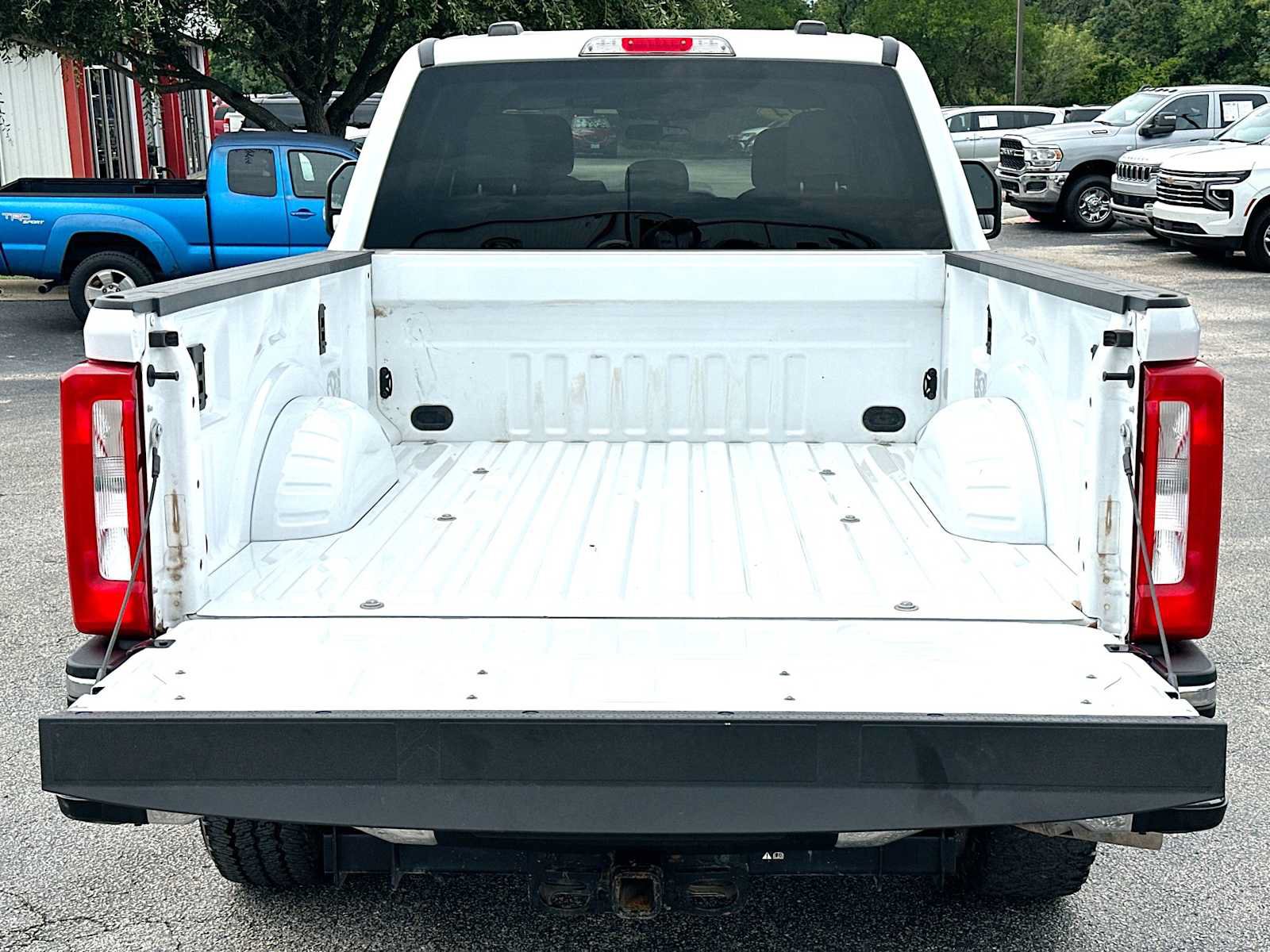 Used 2024 Ford F250 XLT w/ FX4 Off-Road Package AWD/4WD image 28
