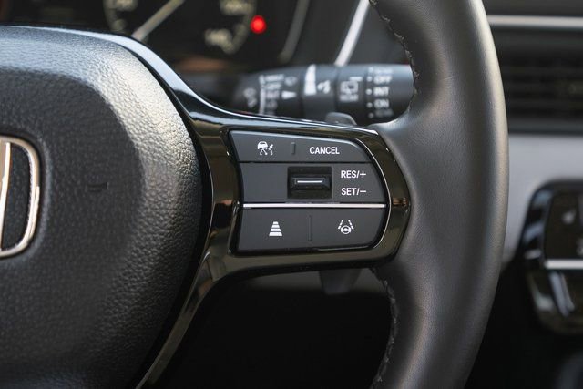 Used 2025 Honda Pilot EX-L image 28