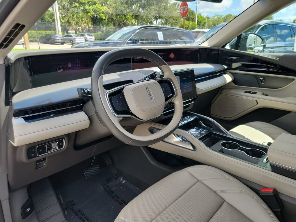 Certified 2024 Lincoln Nautilus Premier AWD/4WD image 14