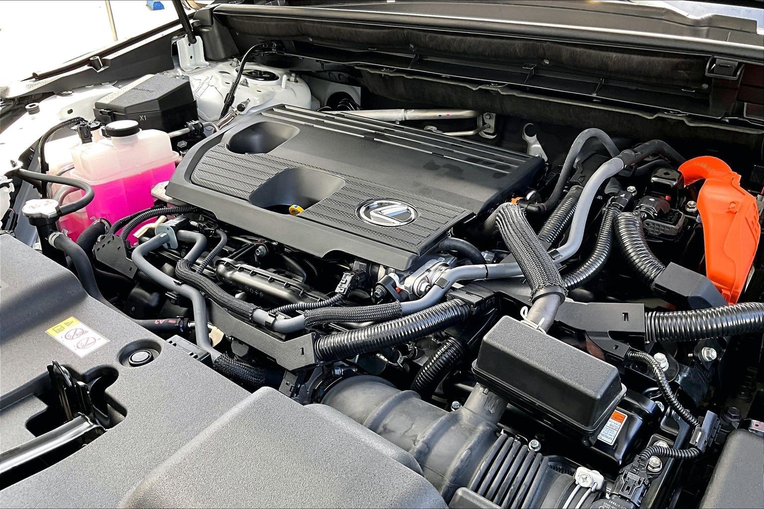 Used 2025 Lexus NX 350h 350h Premium image 31