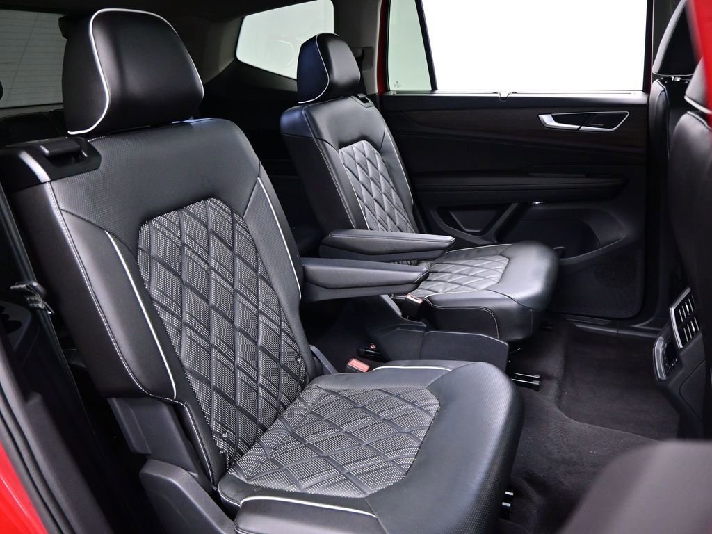Used 2024 Volkswagen Atlas SEL Premium R-Line image 48