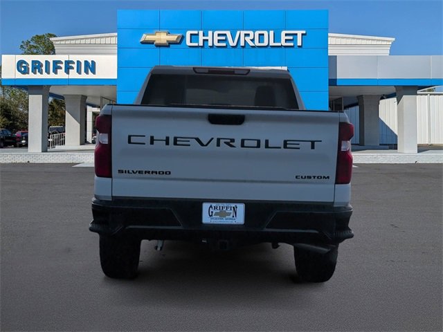 New 2026 Chevrolet Silverado 1500 Custom Trail Boss w/ LPO, Dark Essentials Package image 8