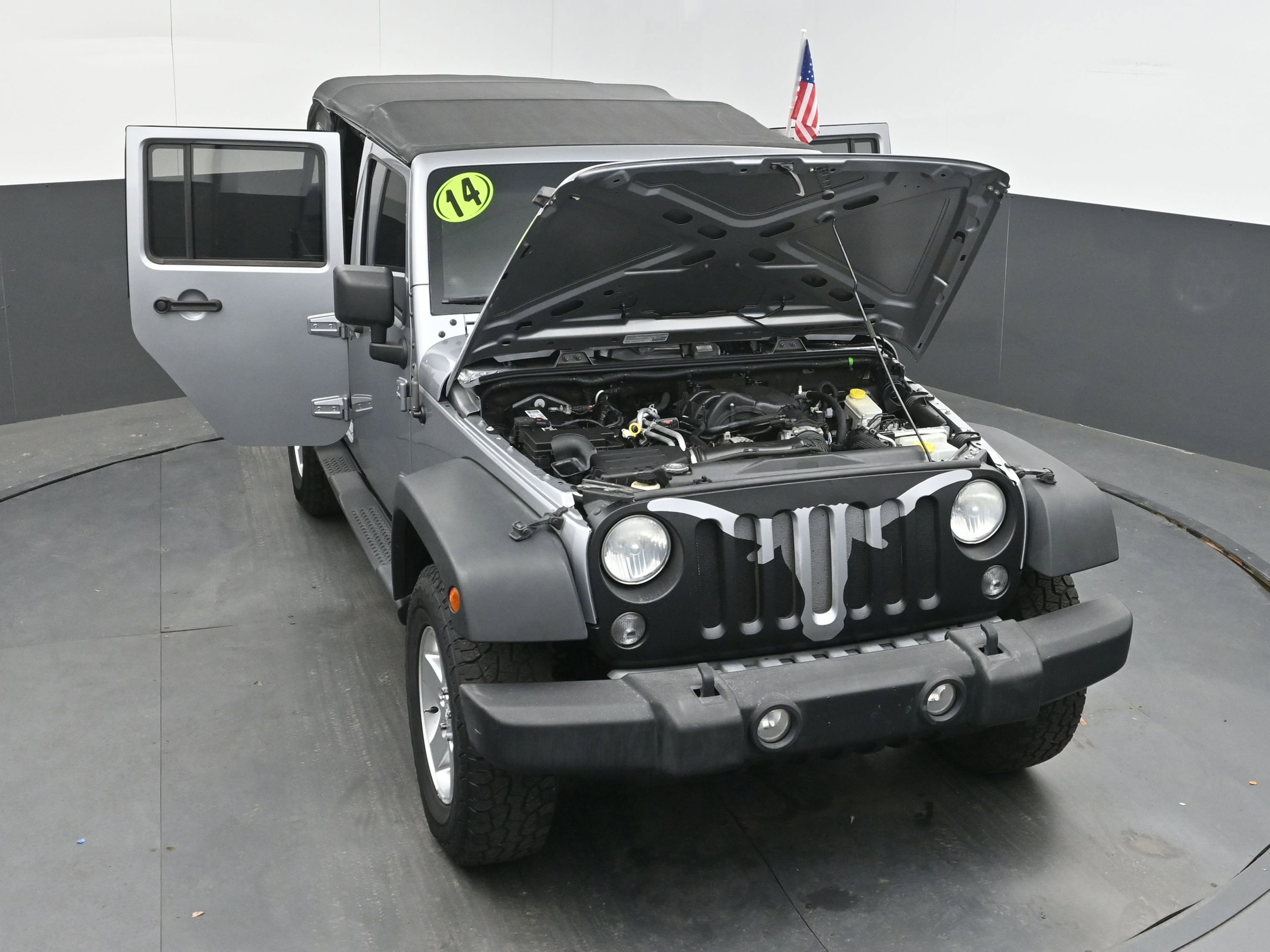Used 2014 Jeep Wrangler Unlimited Sport w/ Max Tow Package AWD/4WD image 38