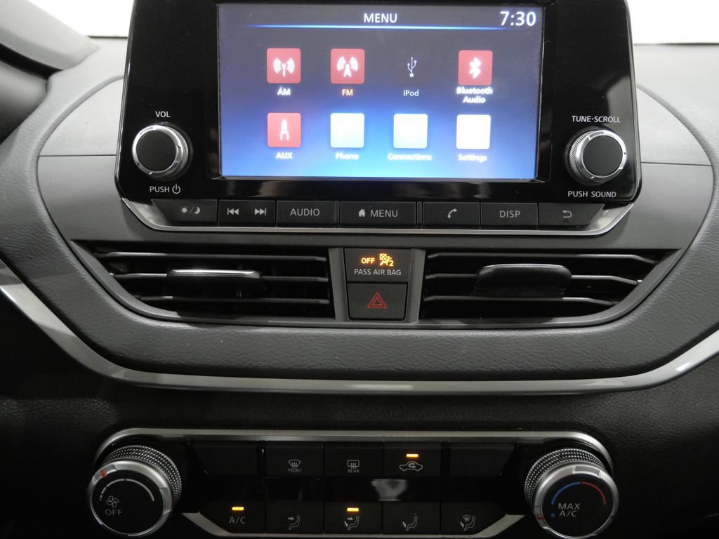 Used 2024 Nissan Altima 2.5 S FWD image 20
