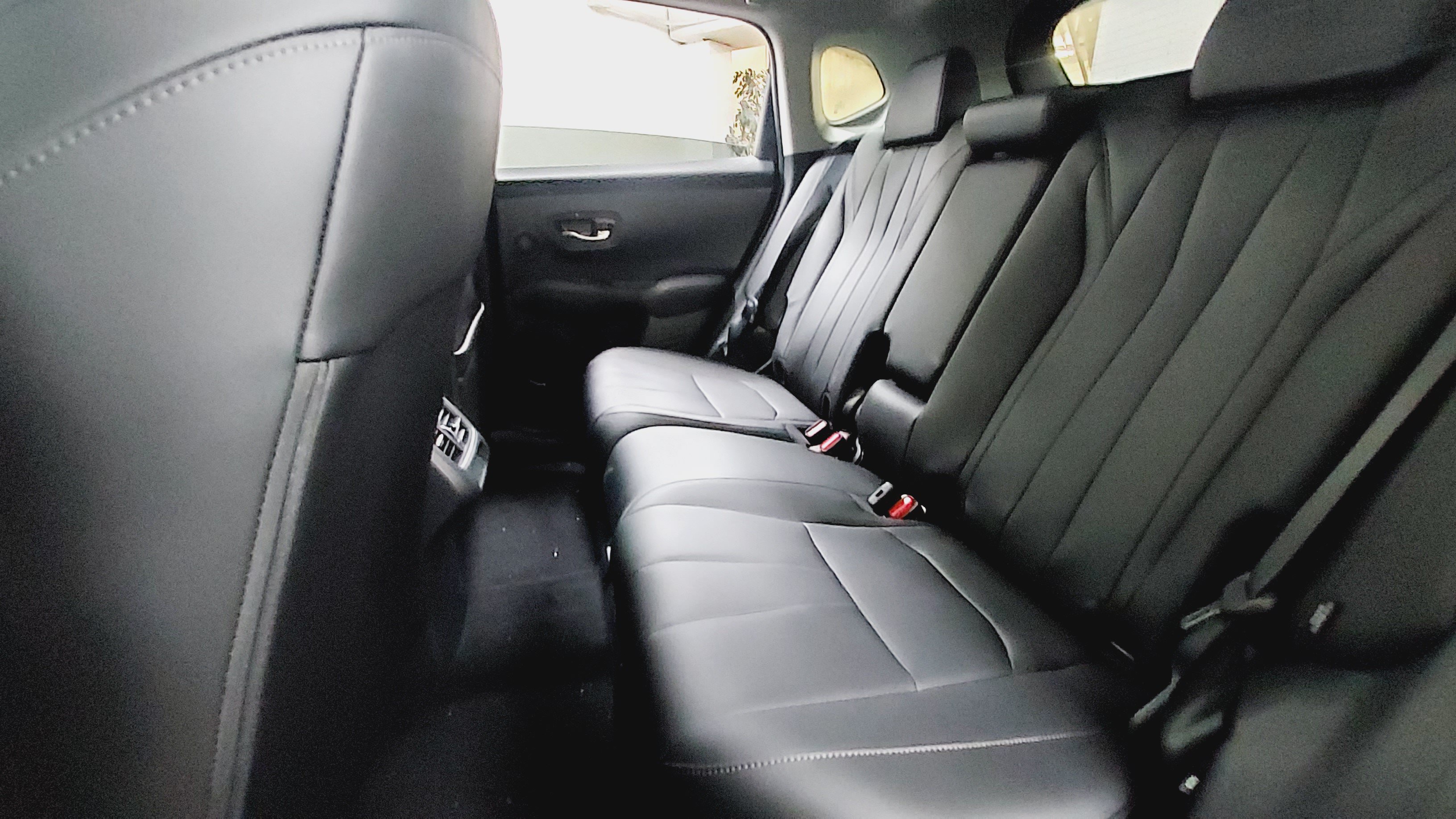 Certified 2025 Acura ADX FWD image 43