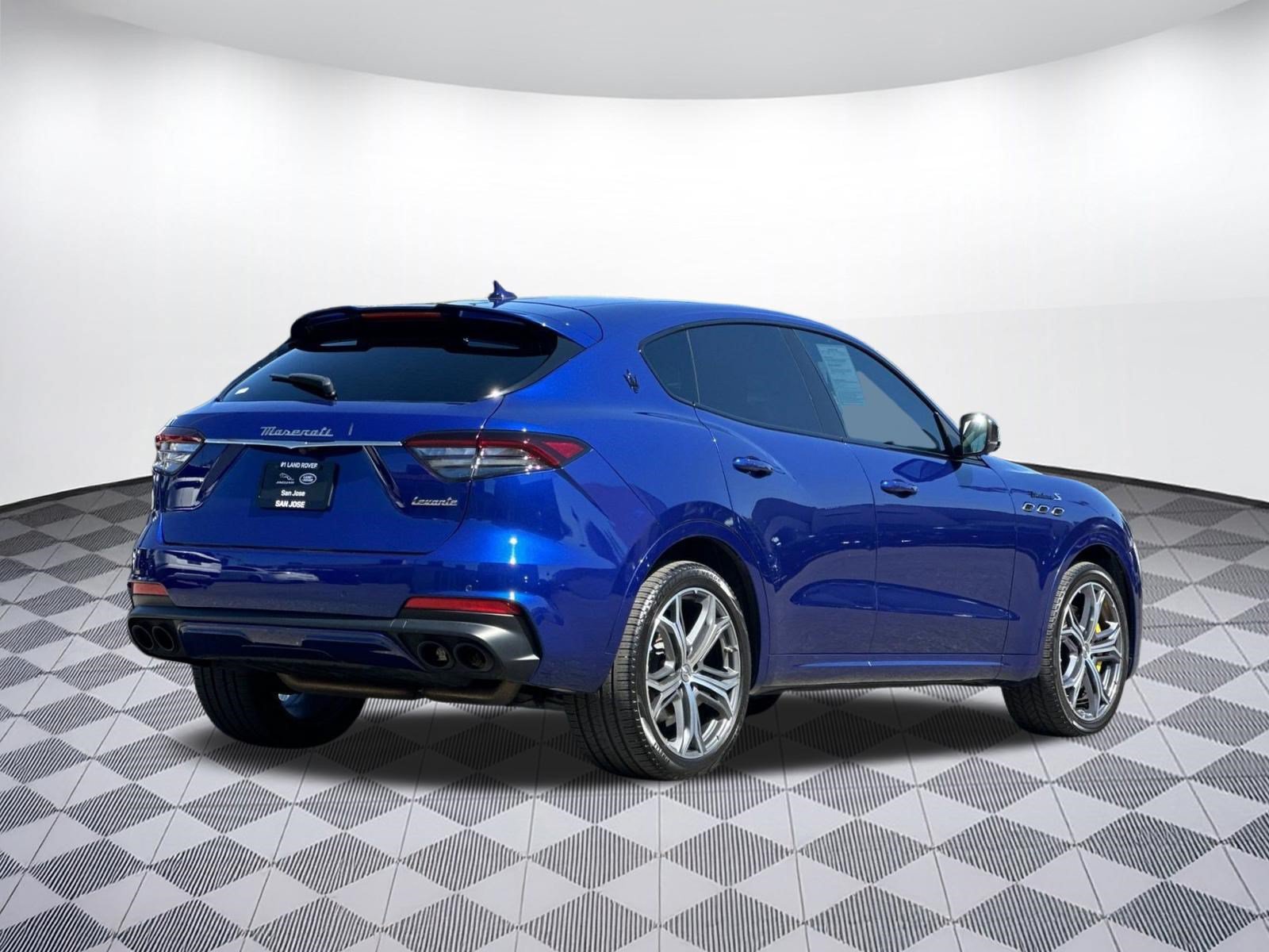 Used 2022 Maserati Levante Modena S AWD/4WD image 9