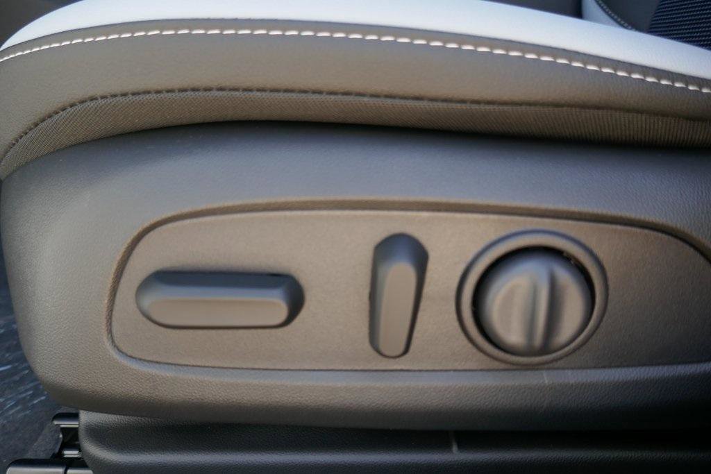 New 2025 Buick Envista Preferred w/ Convenience I Package image 17