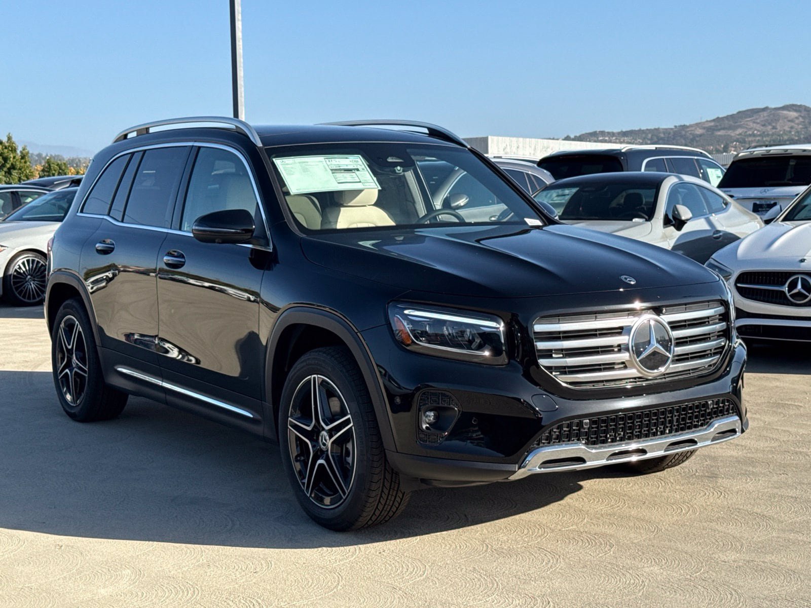 New 2026 Mercedes-Benz GLB 250 4MATIC image 7