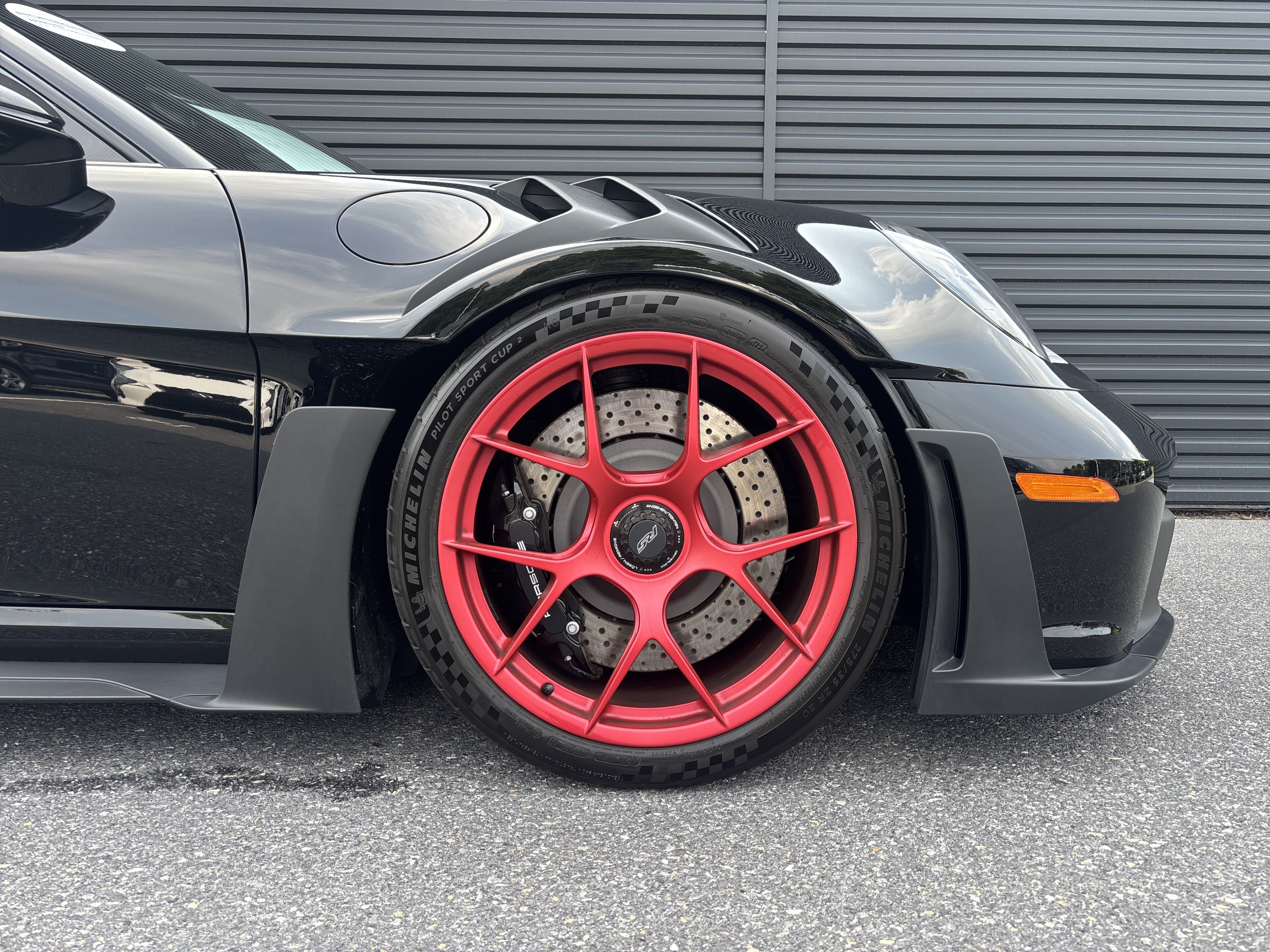 Certified 2025 Porsche 911 GT3 RS RWD image 9