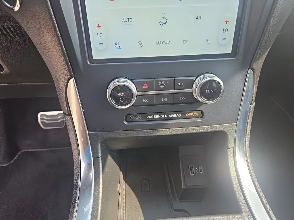 Used 2023 Ford Edge ST w/ Equipment Group 401A AWD/4WD image 15