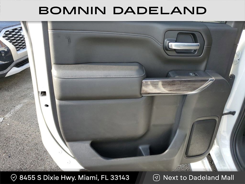 Used 2022 Chevrolet Silverado 1500 LTZ image 9