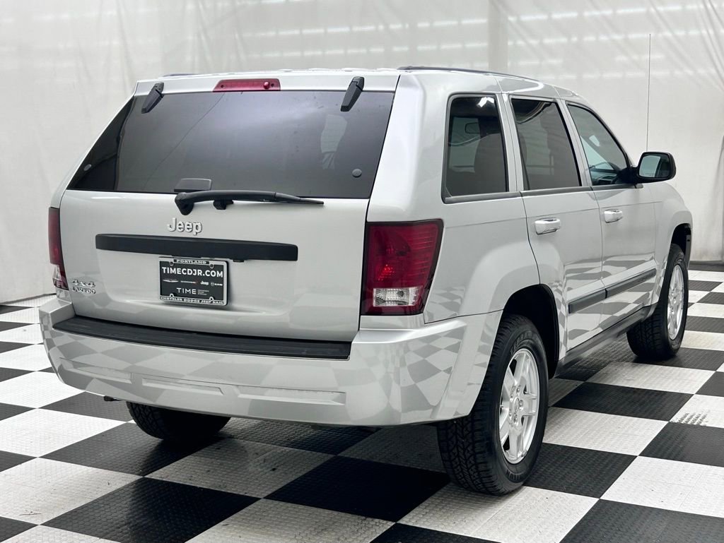 Used 2007 Jeep Grand Cherokee Laredo AWD/4WD image 7