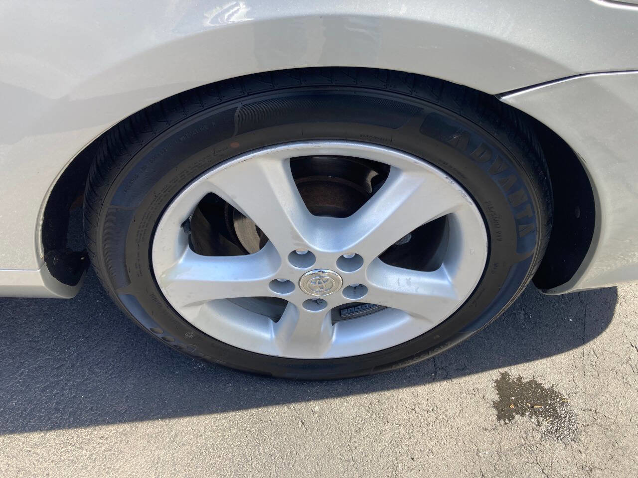 Used 2004 Toyota Solara SE image 69