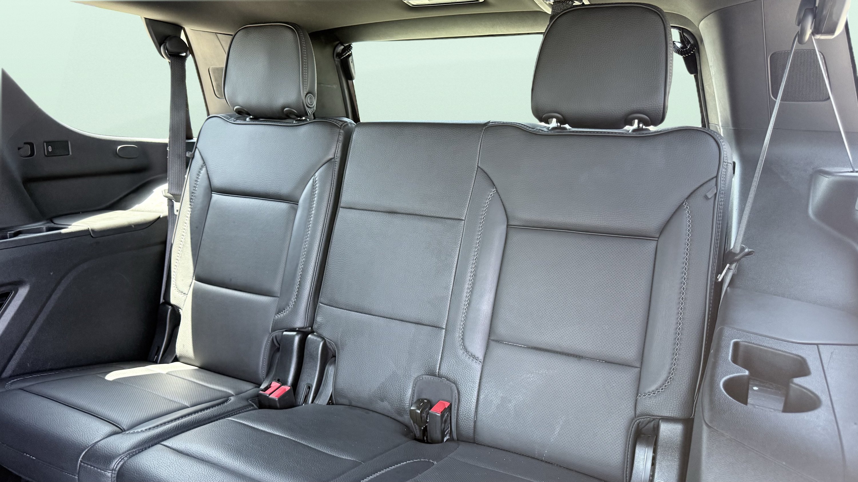 Used 2023 GMC Yukon Denali AWD/4WD image 36