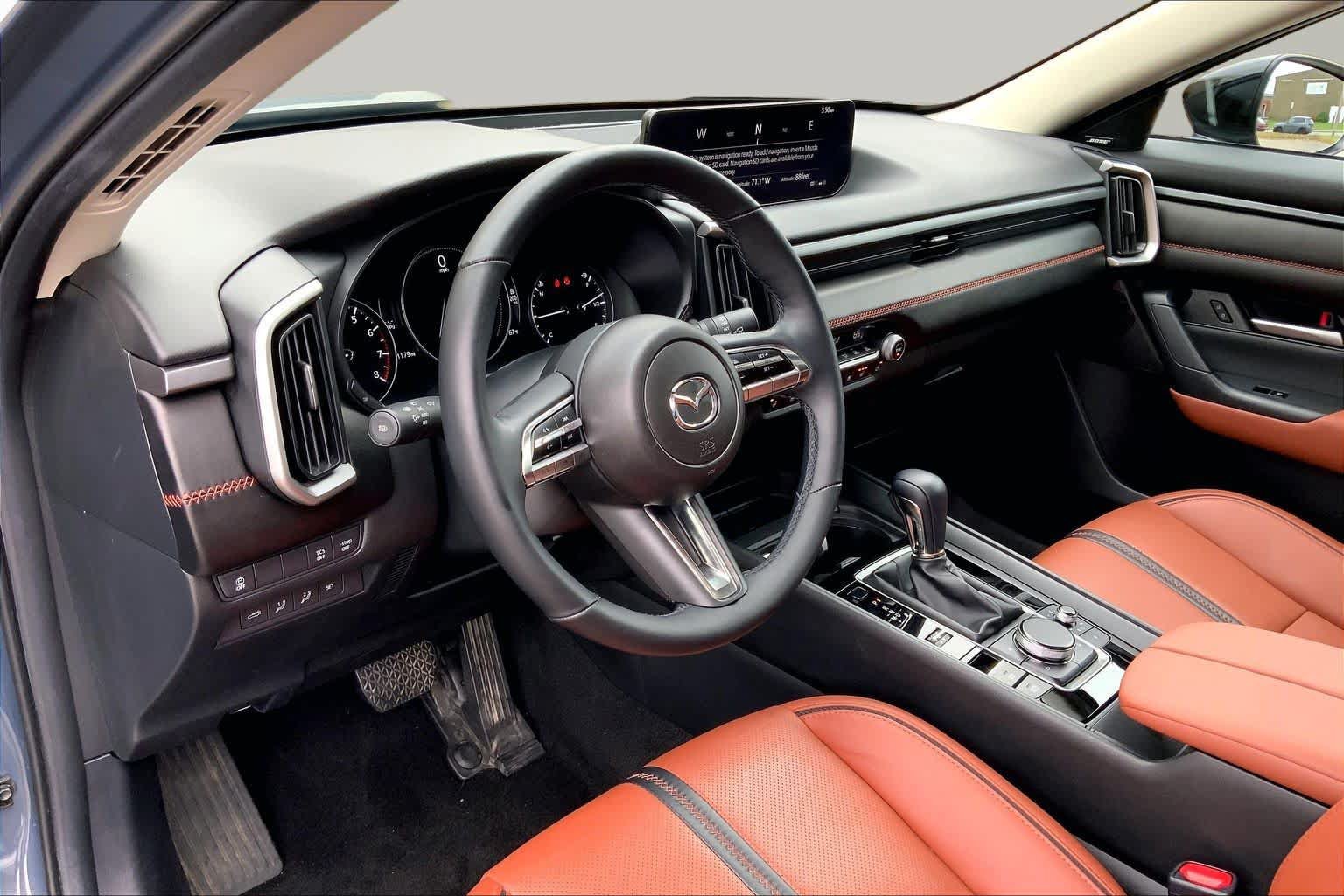 Certified 2025 MAZDA CX-50 Meridian Edition w/ Apex Package AWD/4WD image 18