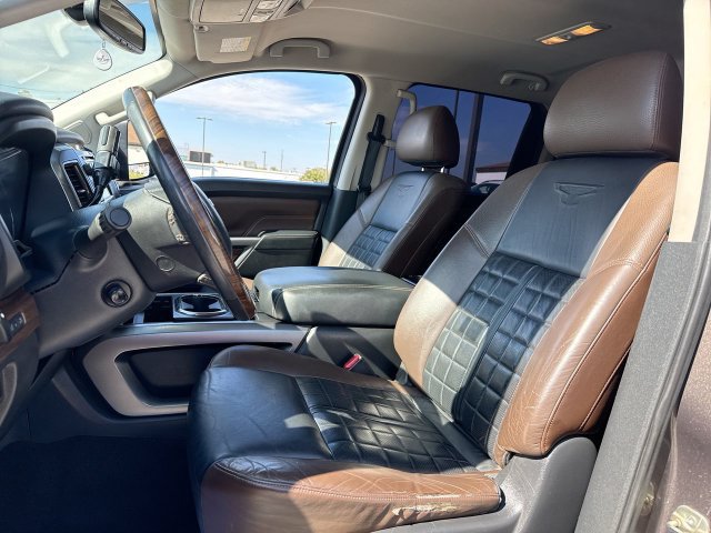 Used 2016 Nissan Titan Platinum Reserve AWD/4WD image 11