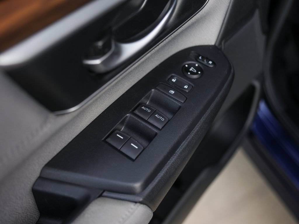 Used 2019 Honda CR-V EX image 32