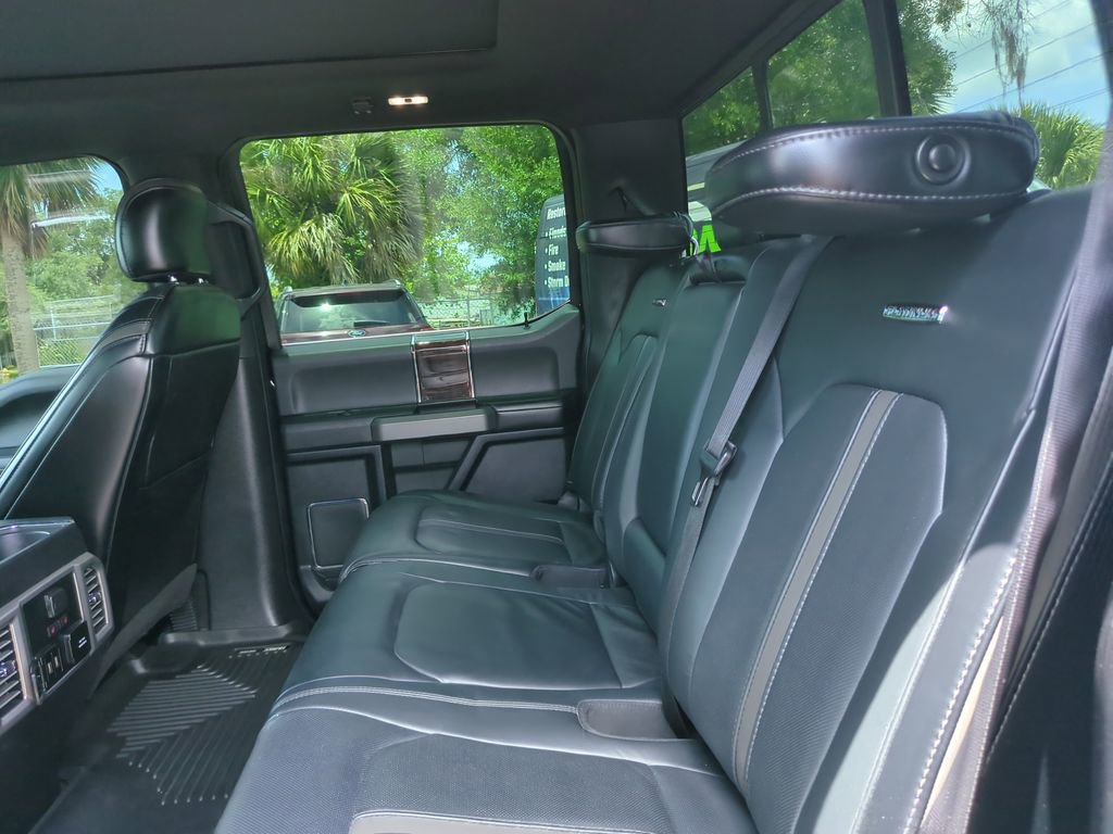 Used 2017 Ford F150 Platinum w/ Equipment Group 701A Luxury AWD/4WD image 17