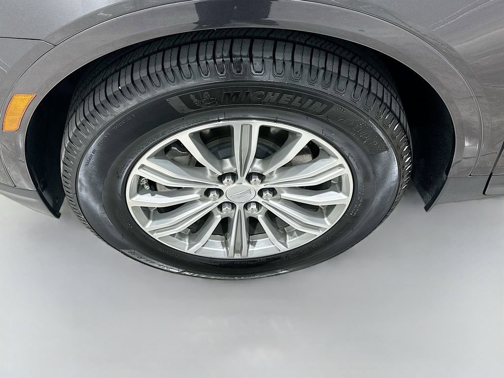 Used 2018 Cadillac XT5 Luxury w/ Driver Awareness Package image 33