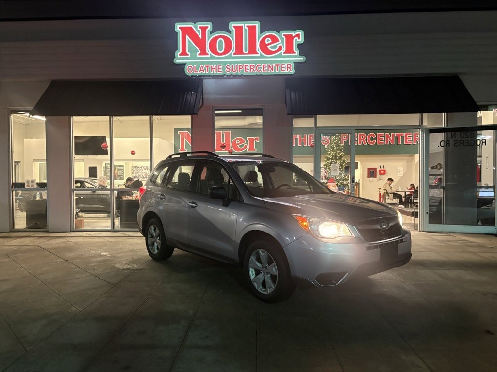 Used 2016 Subaru Forester 2.5i w/ Alloy Wheel Package
