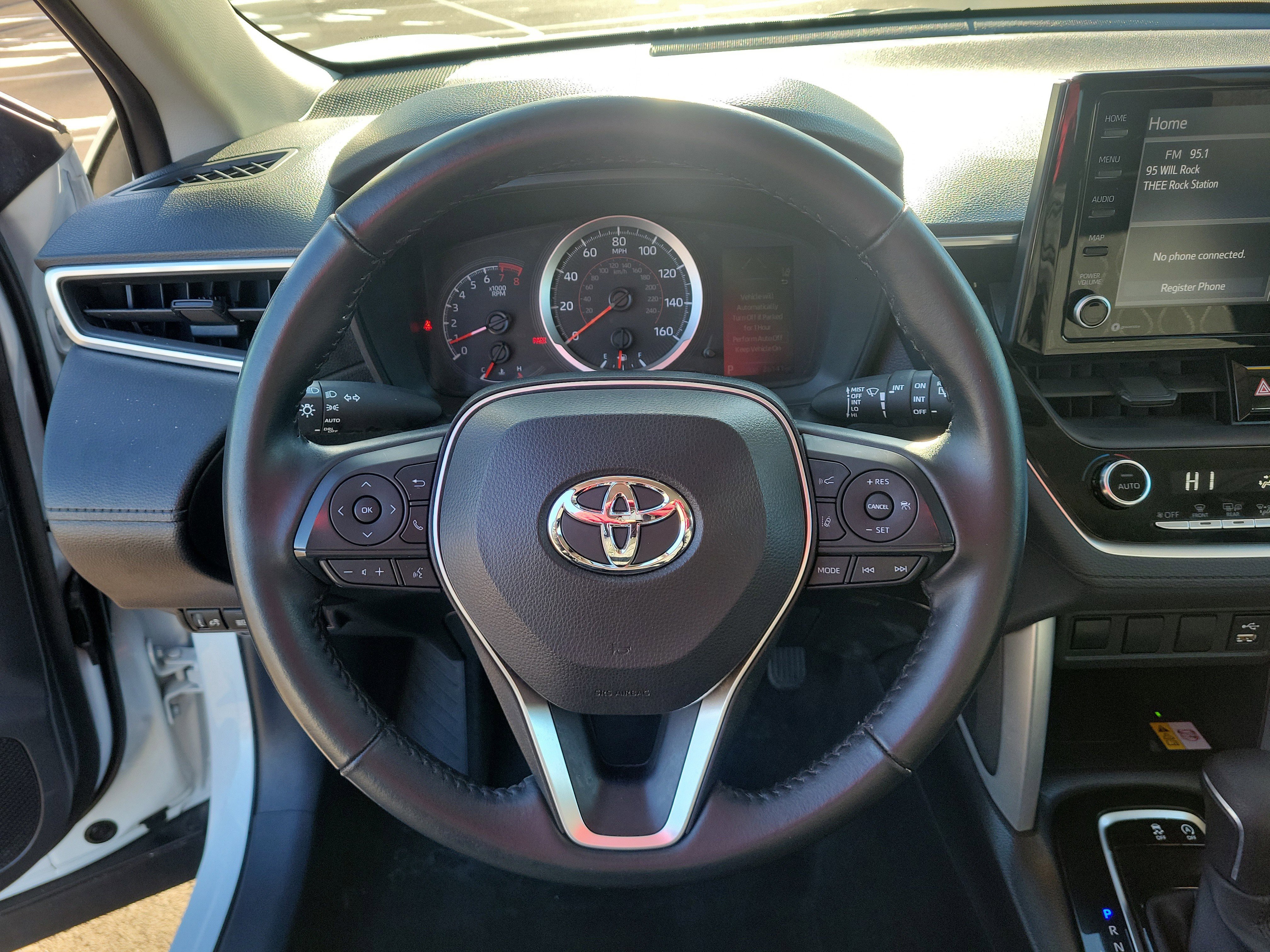 Used 2022 Toyota Corolla Cross LE image 22