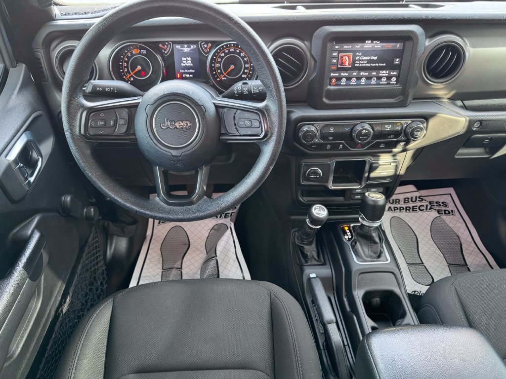 Used 2023 Jeep Wrangler Unlimited Sport AWD/4WD image 16