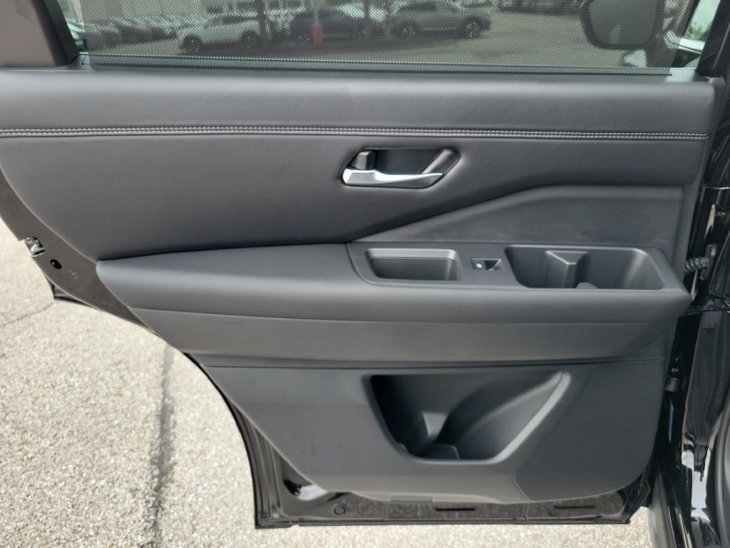 New 2026 Nissan Pathfinder Platinum AWD/4WD image 20