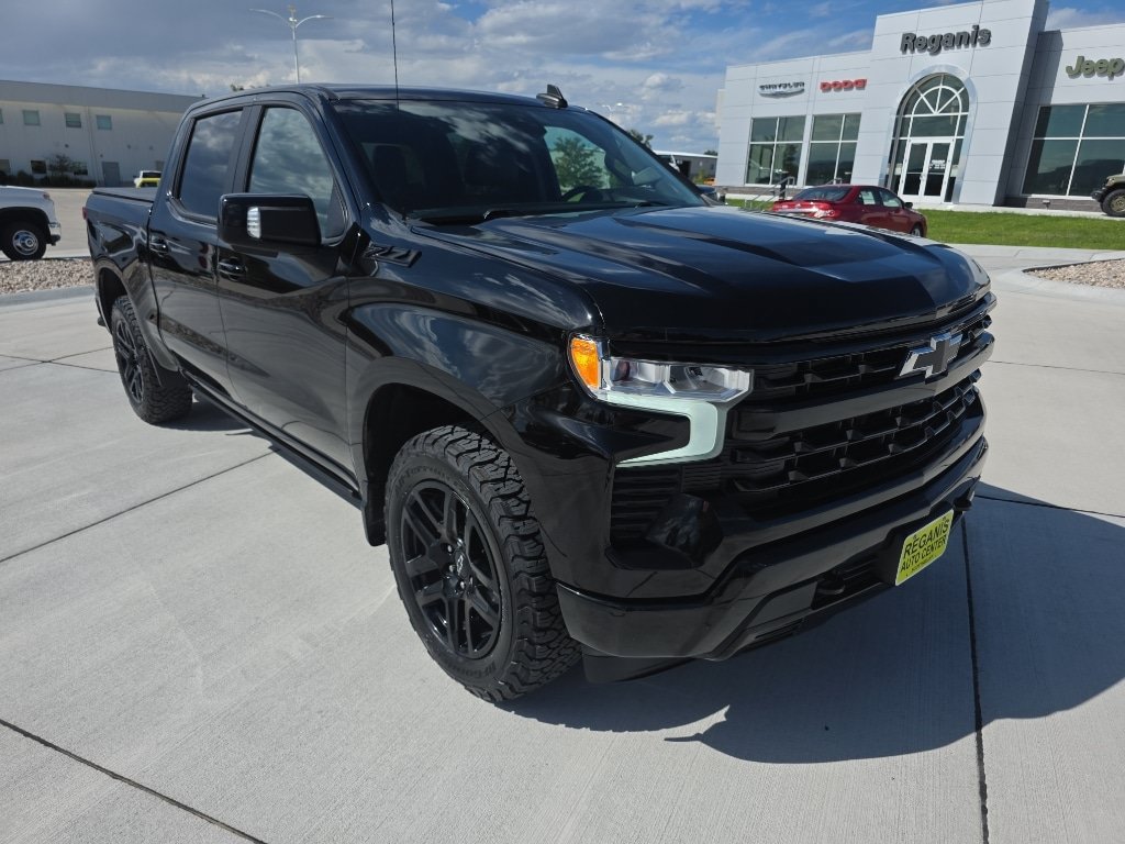 Used 2023 Chevrolet Silverado 1500 RST w/ RST All Star Premium Package AWD/4WD image 3