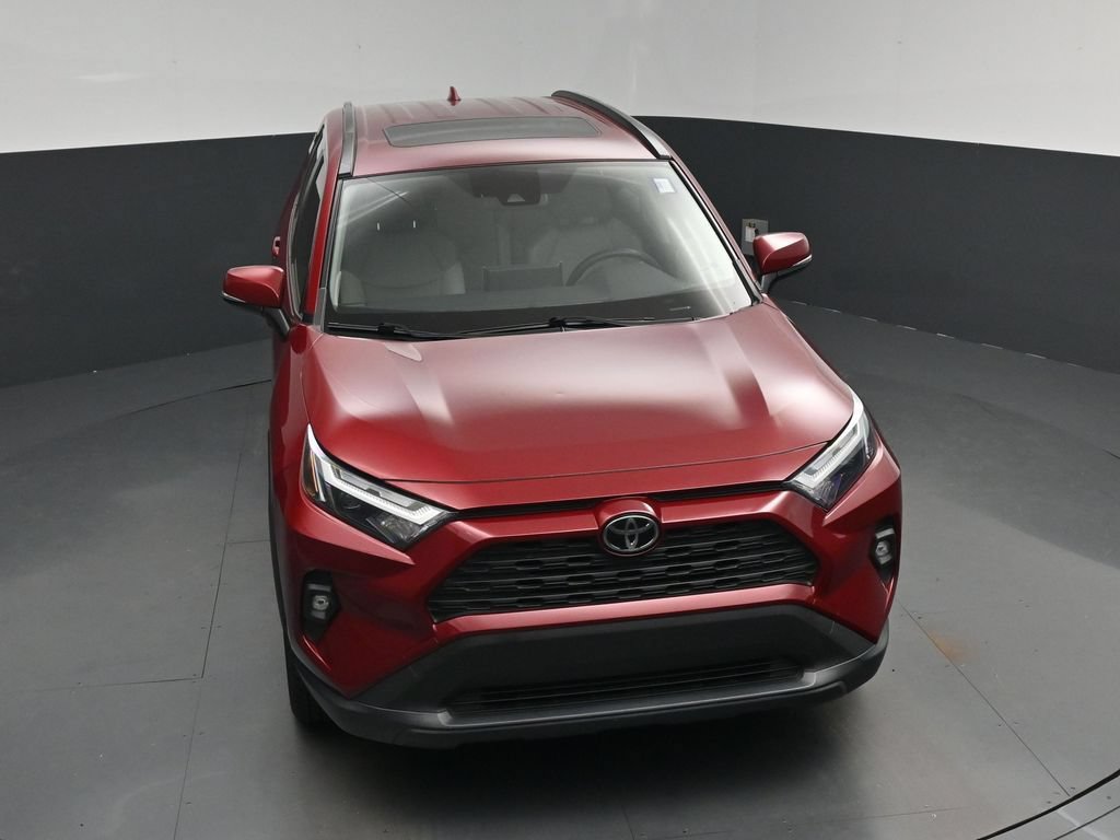 Used 2022 Toyota RAV4 XLE Premium FWD image 26