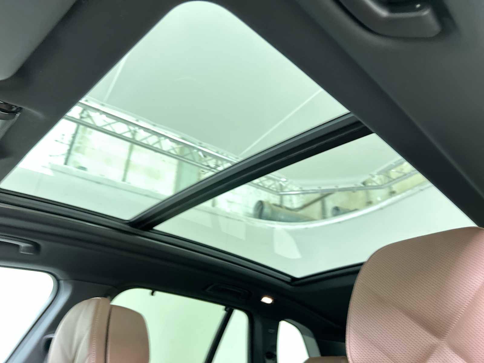 New 2026 BMW X5 xDrive40i w/ M Sport Package image 16