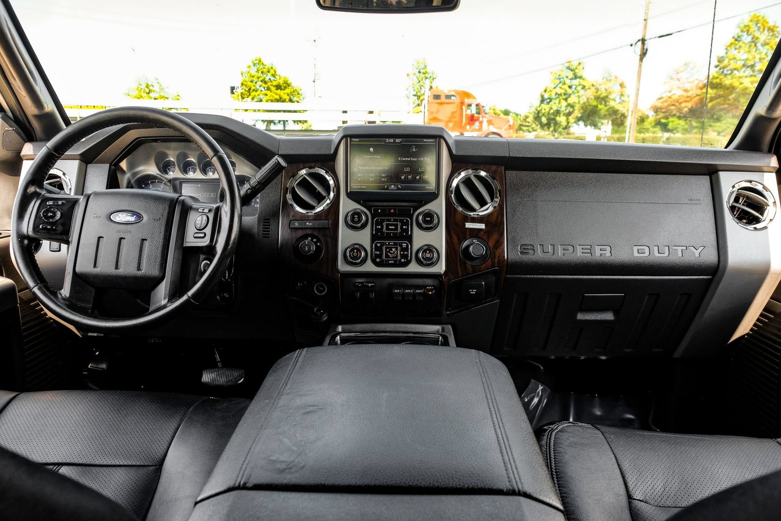 Used 2016 Ford F350 Lariat w/ Lariat Ultimate Package AWD/4WD image 16