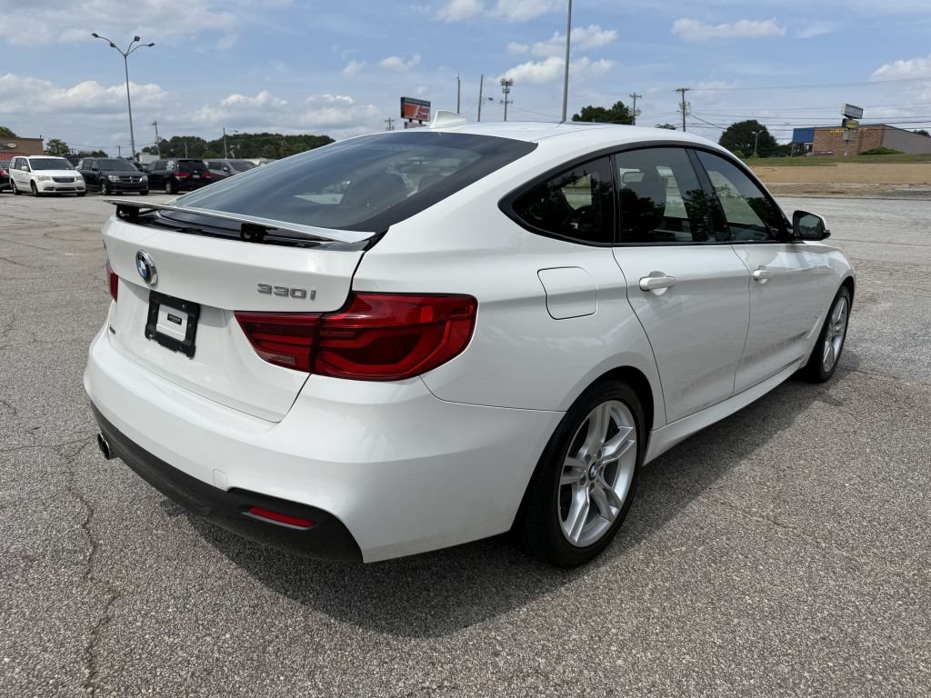 Used 2018 BMW 330i Gran Turismo xDrive AWD/4WD image 6