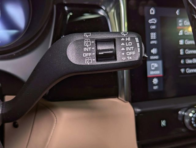 Certified 2025 Porsche Macan image 44