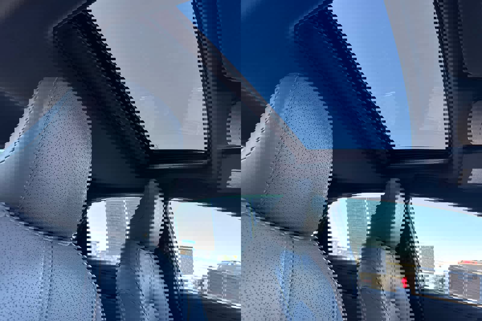 Used 2019 Toyota Avalon Limited w/ Advanced Safety Package image 17