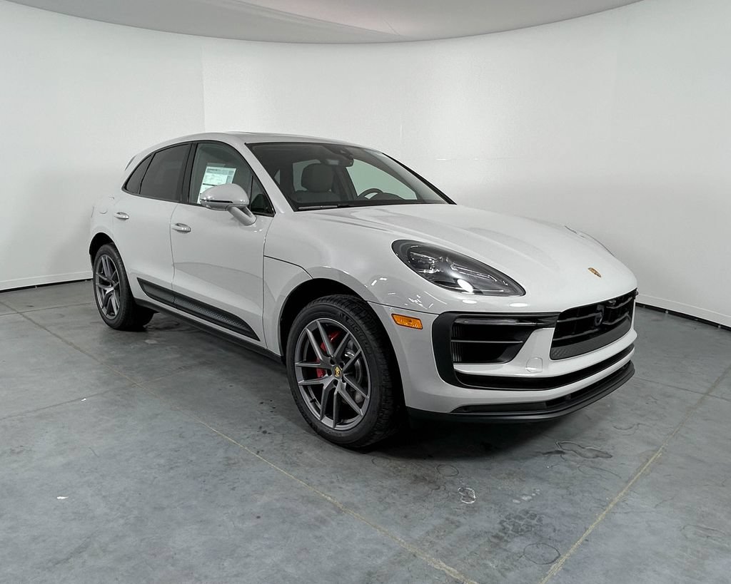 New 2026 Porsche Macan S AWD/4WD image 9