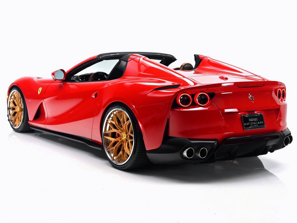 Used 2022 Ferrari 812 GTS image 6